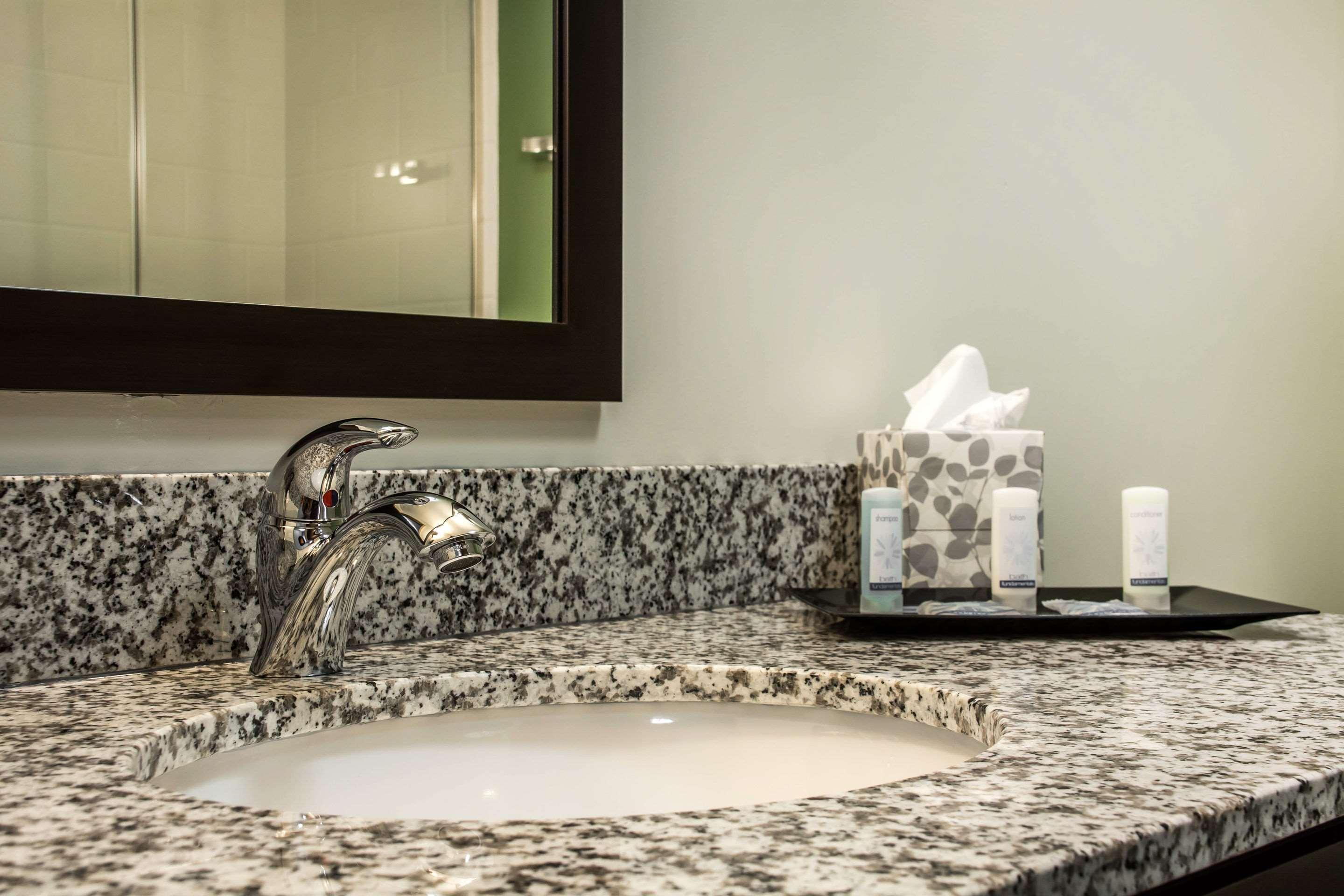 Sleep Inn & Suites East Syracuse Εξωτερικό φωτογραφία